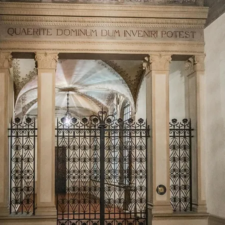 Astoria Prestige アパート *