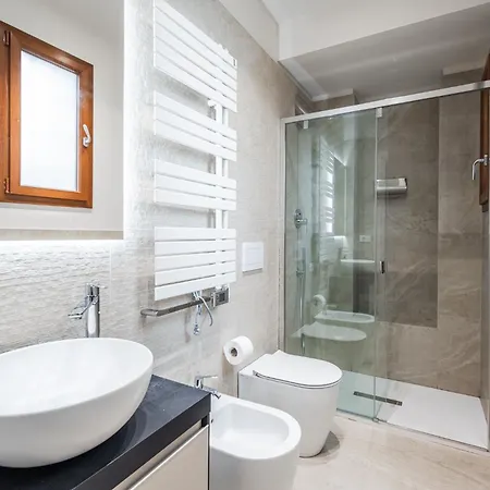 Astoria Prestige Apartment