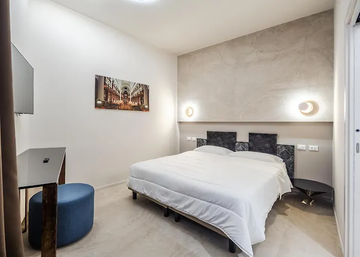 Astoria Prestige بولونيا